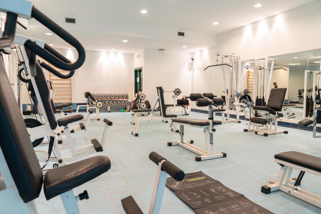 Le Robinie Golf & Resort Solbiate Olona Bagian luar foto